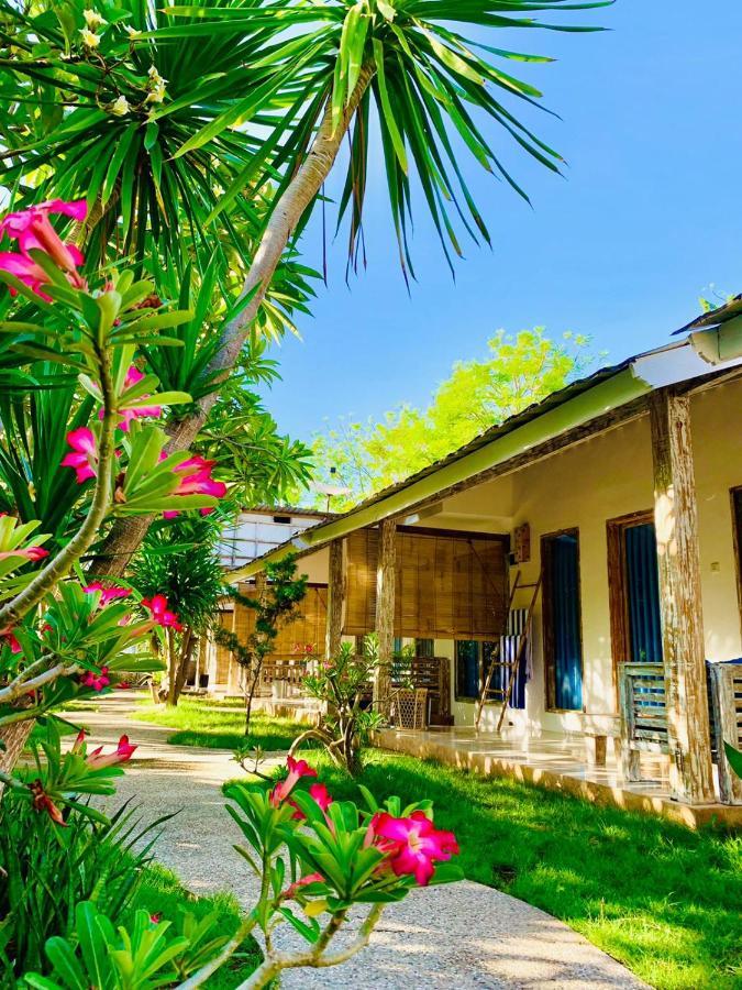 Oasis Villas Gili Trawangan Exteriér fotografie